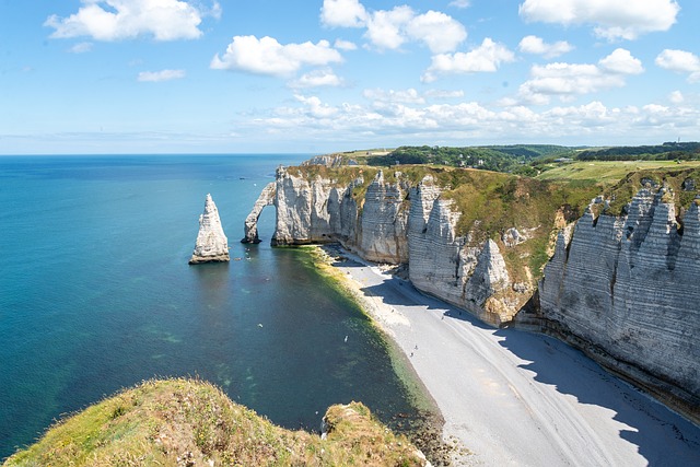 Felsige Küste der Bretagne